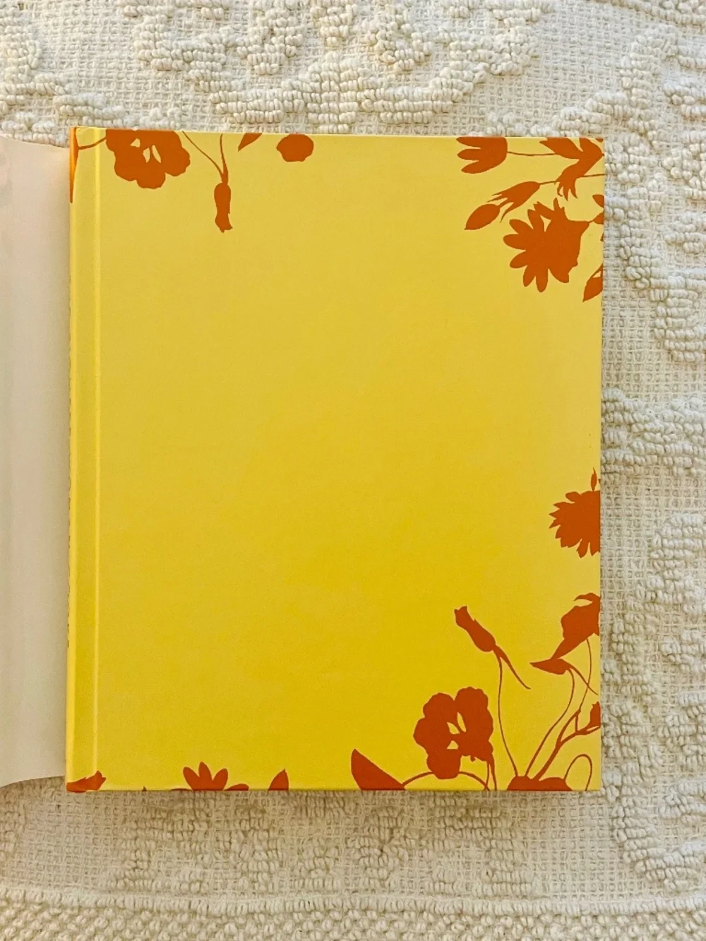 The Pioneer Woman Hardcover Cookbook